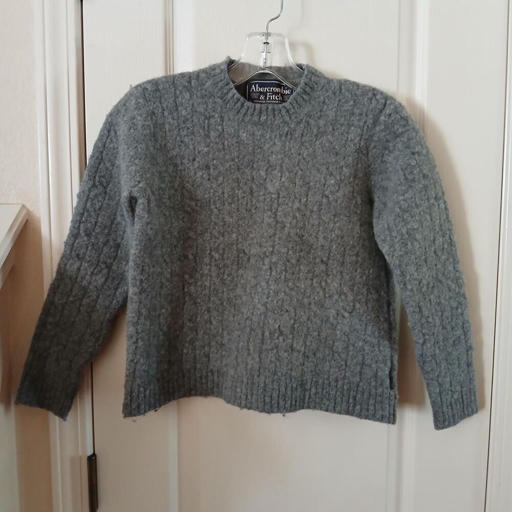 Vintage 90s Abercrombie & Fitch Gray Cable Knit 100% Shetland Wool Sweater